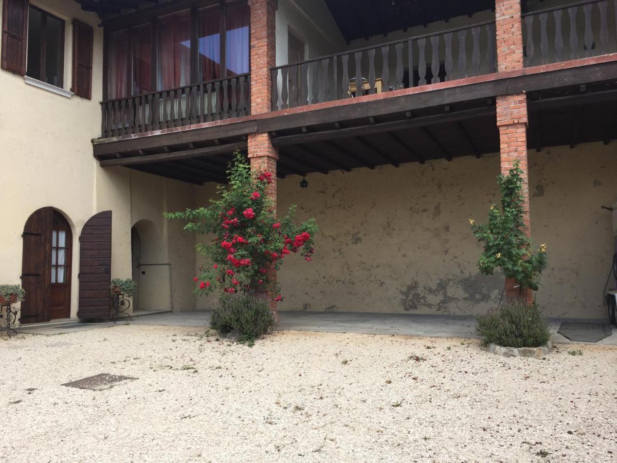 Agriturismo Cascina Bissiniga سالو المظهر الخارجي الصورة