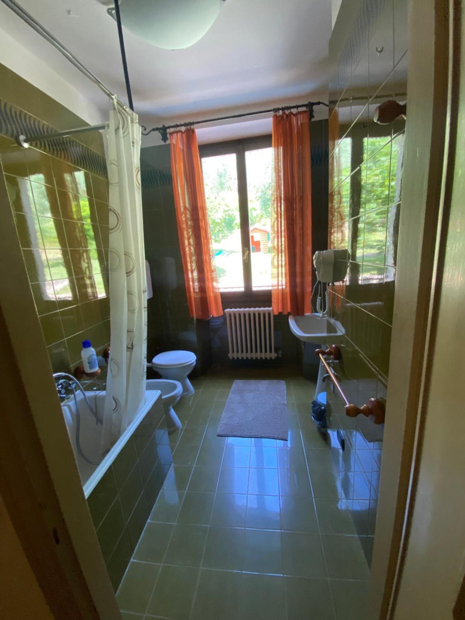 Agriturismo Cascina Bissiniga سالو المظهر الخارجي الصورة
