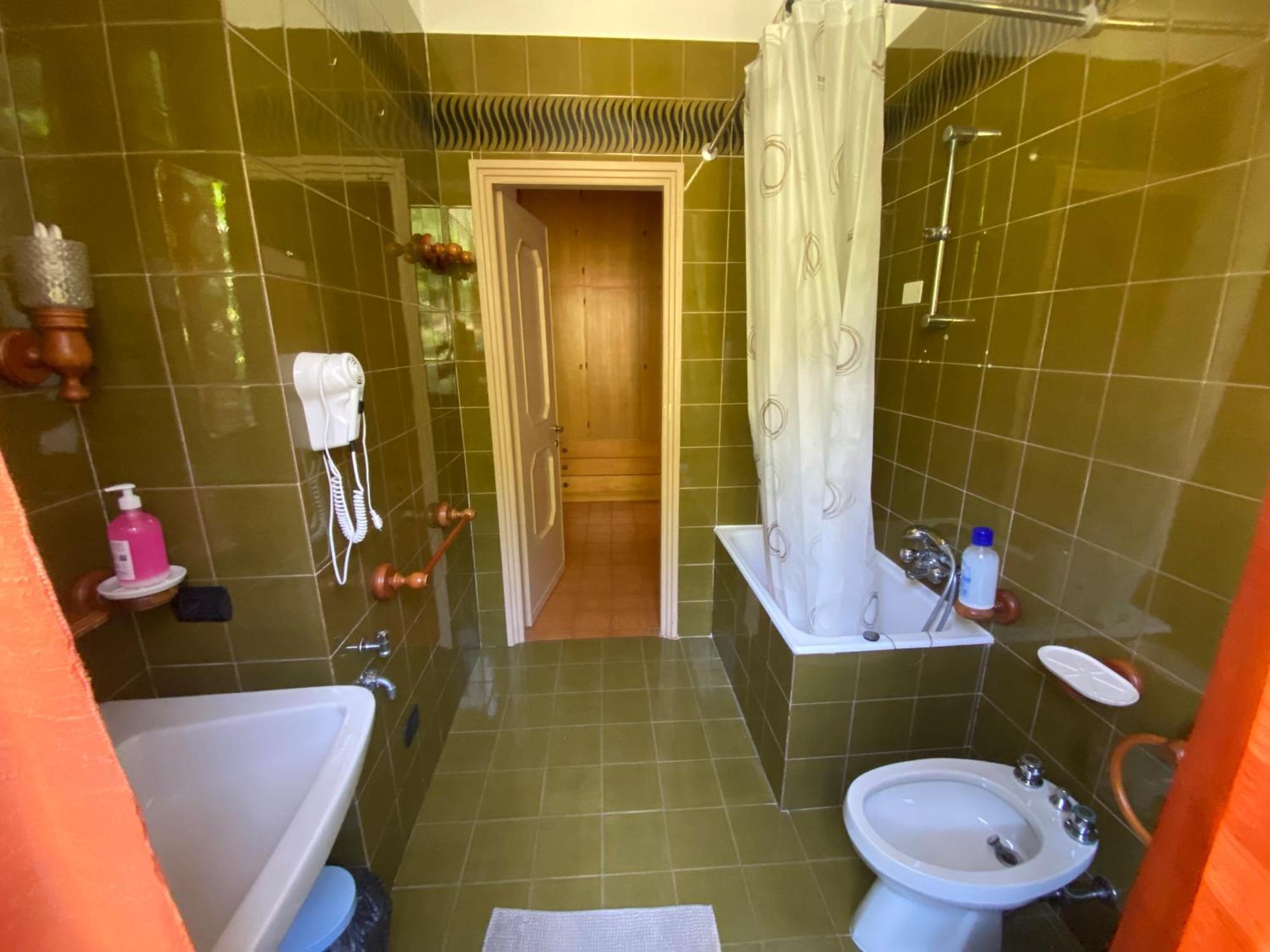 Agriturismo Cascina Bissiniga سالو المظهر الخارجي الصورة