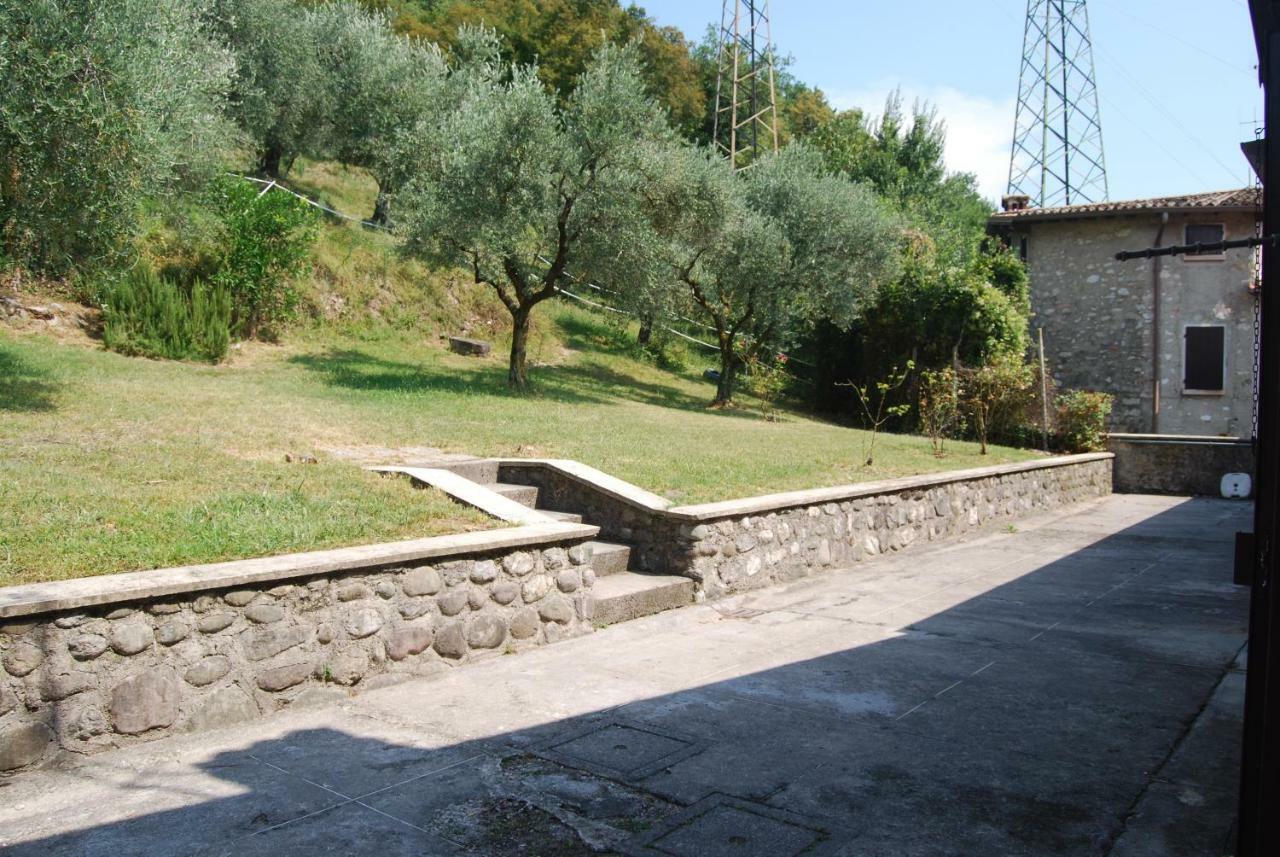 Agriturismo Cascina Bissiniga سالو المظهر الخارجي الصورة